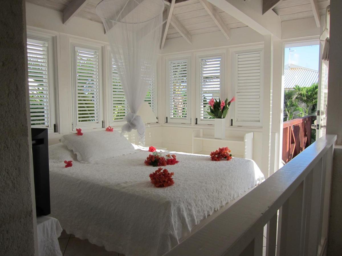 Inchcape Seaside Villas Christ Church Exterior photo